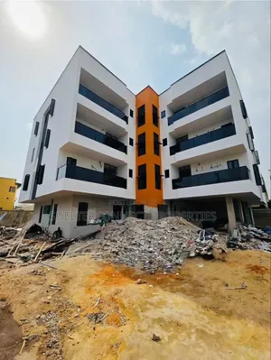 3bdrm Apartment in Ikeja GRA for sale