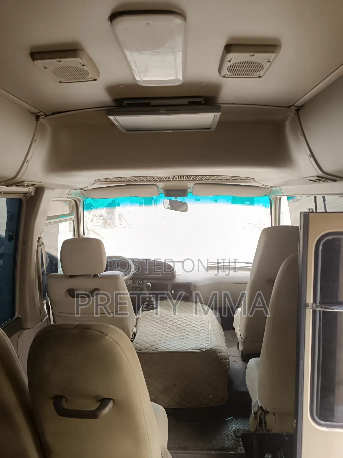 Toyota Coaster 2016 Beige
