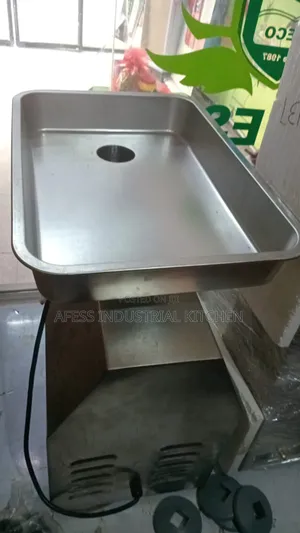 Meat Mincer  Size 32