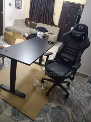 Electric Sit/Stand Table (Adjustable Height)
