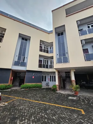 3bdrm Apartment in Adeniyi Jones for sale