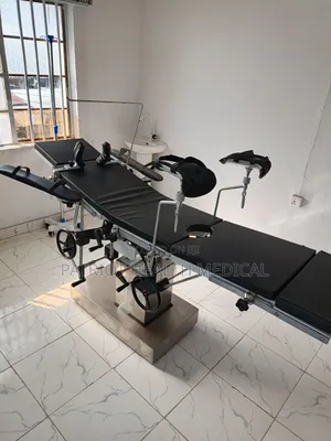 Operating Table, Theater Bed or Hydraulic Bed (Manual)