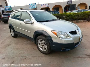 Pontiac Vibe Automatic 2004 Silver