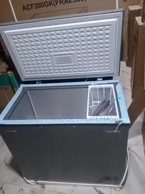 Energy Saving Aeon 200l Chest Freezer - Low Power Consumption
