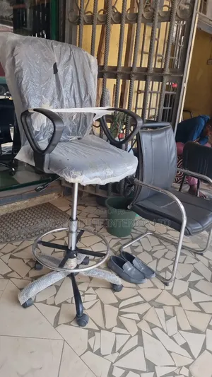 Quality Cashier / Receptionist Chair