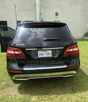 Mercedes-Benz M Class ML350 4dr SUV (3.5L 6cyl 7A) 2015 Black
