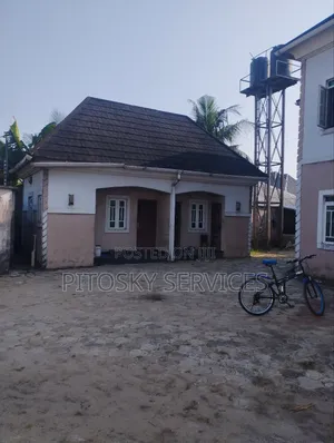Furnished 6bdrm Duplex in 114 Estate, Obio-Akpor for sale