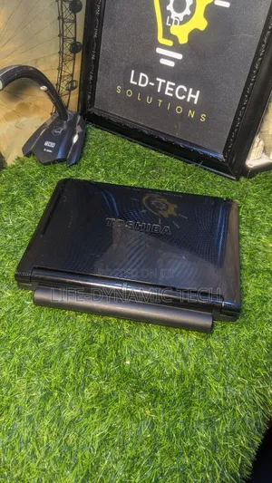 Laptop Toshiba NB200 2GB Intel Atom HDD 250GB