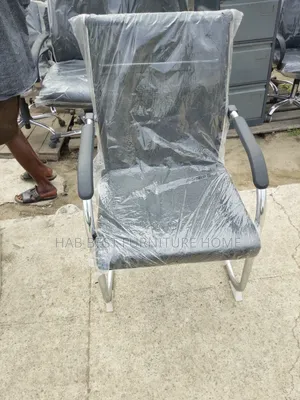 Swivel Office Visitor Chair