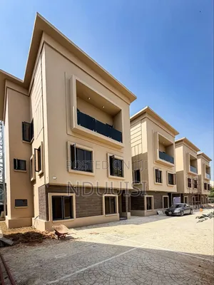 4bdrm Townhouse/Terrace in Jabi for sale