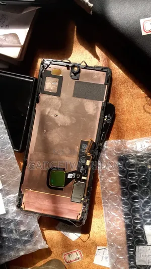 Google Pixel6 7 8 9 10pro Motherboard Camera Battery Fingerprint Parts