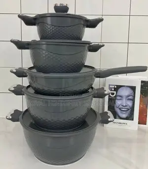 Uakeen Pot