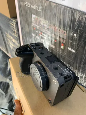 Sony Fx30 Digital Cinema Line Camera ( Body )