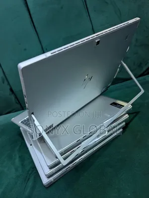 Laptop HP X2 8GB Intel Core i5 SSD 256GB