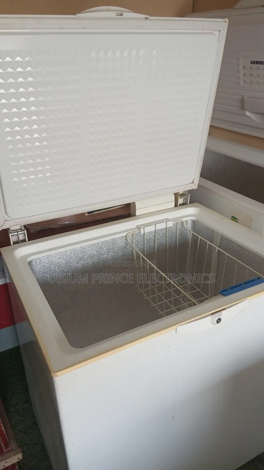 Whirlpool Deep Freezer