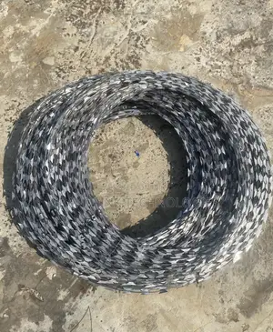 Stainless And Galvanized Razor Wire