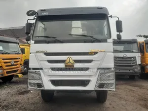 Howo Trailer 12 Tyres