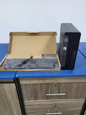 New Desktop Computer HP 400 G7 8GB Intel Core i7 SSD 512GB