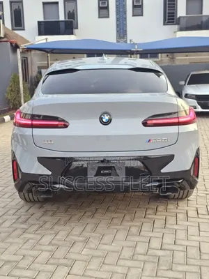 BMW X4 M40i Sports Activity Coupe 2025 Pearl
