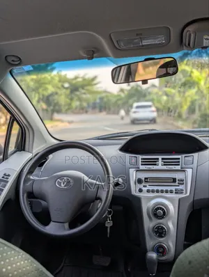 Toyota Yaris 2007 Silver