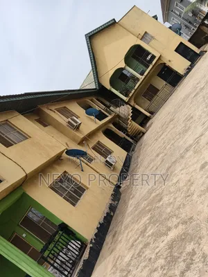 Iyawo Poo C of O