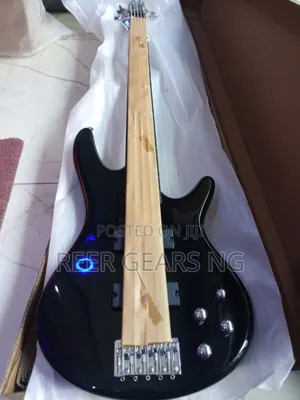 Original Ibanez 205 Black 5 Strings Bass Active