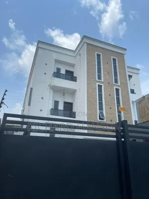 Furnished 3bed Lekki Phase 1 for