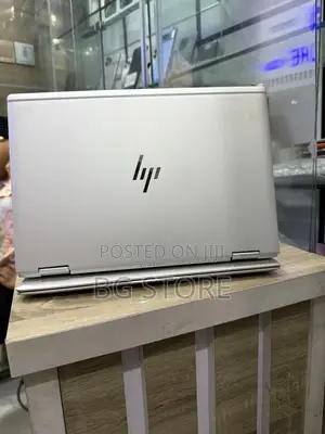 Laptop HP EliteBook 1030 8GB Intel Core i5 SSD 256GB