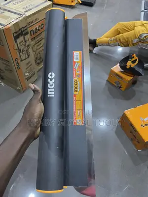 24” Ingco Drywall Scumming Trowel