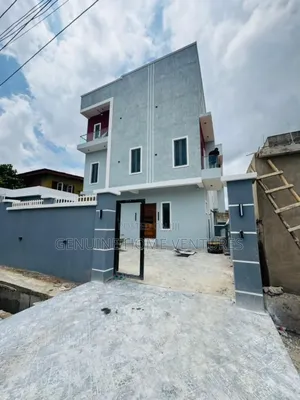 5bdrm Duplex in Adeniyi Jones for sale