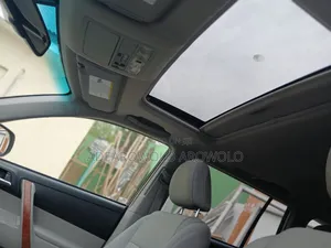 Toyota Highlander XLE V6 4x2 (3.5L 6cyl 6A) 2016 Brown