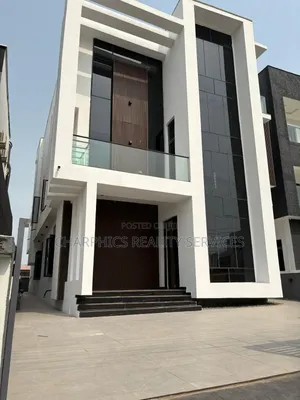 5bdrm Duplex in Lekki Phase 2 for sale