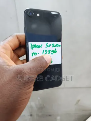 Apple iPhone SE (2020) 128 GB