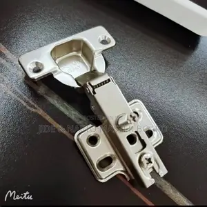 Cabinet Hinges