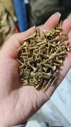 Screw: By 50' ,By 30, by 16"