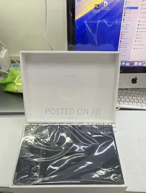 Laptop Apple MacBook Air 2025 M4 13-inch 16GB Apple M4 SSD 256GB