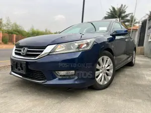 Honda Accord EX-L 4dr Sedan FWD (2.4L 4cyl 2A) 2013 Blue