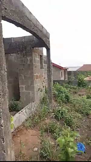 One Plot Of Land With Three Bedroom Flat At Lintel Level For Sale