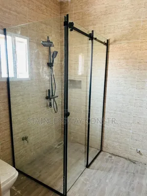Shower Glass Exc Cubicle Black Accessories