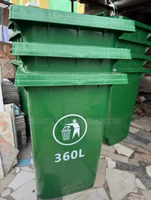 Trash Container