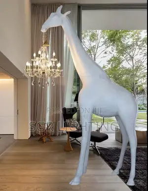 Giraffe Nordic Creative Postmodern Resin Floor Lamp