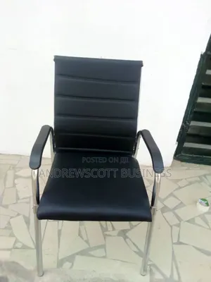 Leather Visitors Chair