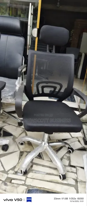 Vigour With Headrest