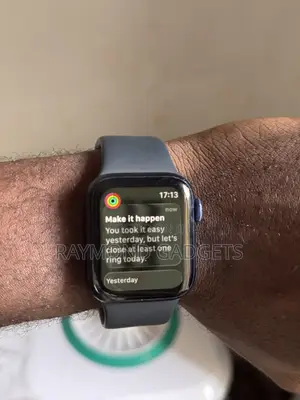 Apple Watch Series 6 (40mm) – Gps, 32gb, 84% Battery Health