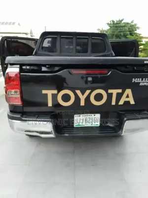 Toyota Hux Available for Hire