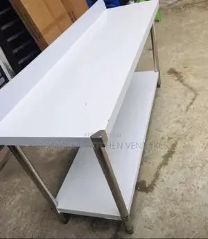This Is 304 Stainless Steel Working Table