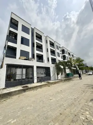 2bdrm Apartment in Ologolo for sale