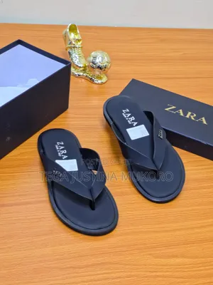 Later Design of Zara Men's Pam Slippers