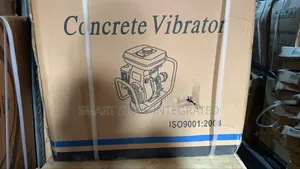 Petrol-powered Concrete Vibrator