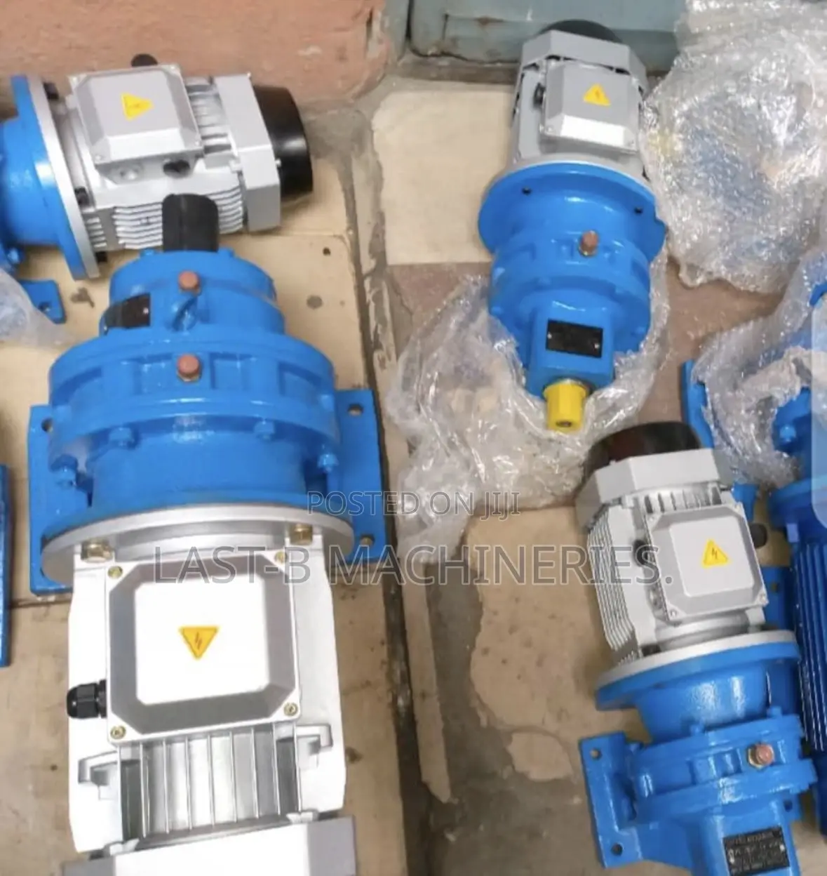Gearbox With Motor